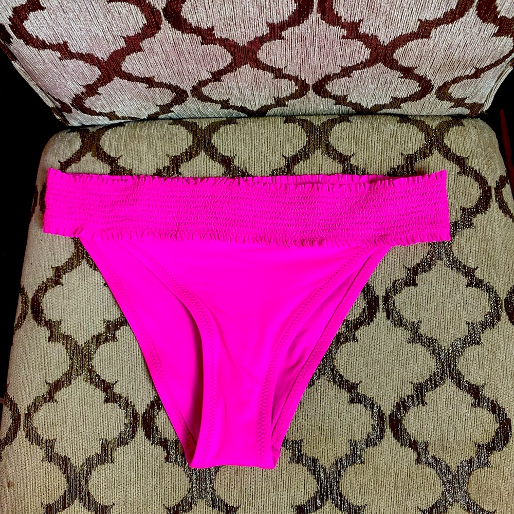 Victoria’s Secret Pink Smocked Swim Bottoms In Hot Pink Small New With Liner